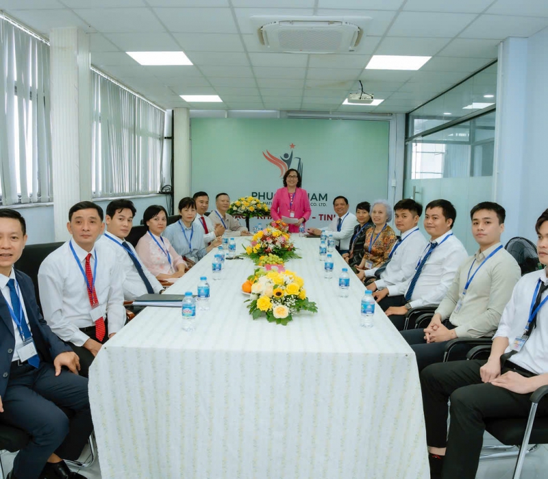 ĐẦU TƯ CHO GIÁO VIÊN, GIẢNG VIÊN